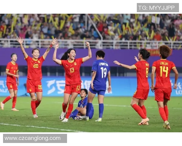 杭州足球队总决赛之路的辉煌历程与背后故事揭秘 杭州足球队总决赛之路的辉煌历程与背后故事揭秘