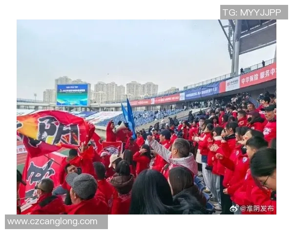 沁阳吧足球热潮来袭球迷齐聚共庆精彩赛事与激情时刻